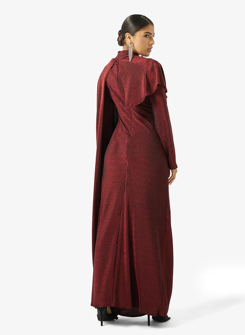 خزانة Dress With Aysmmetric Cape